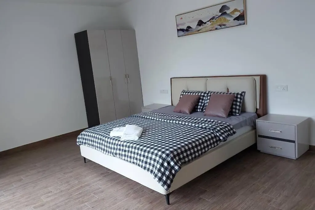 3 Room Forestcity Villa Near Golf Course W Netflix Johor Bahru